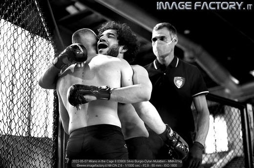 2022-05-07 Milano in the Cage 8 03908 Silvio Burgio-Dylan Mulattieri - MMA 61kg